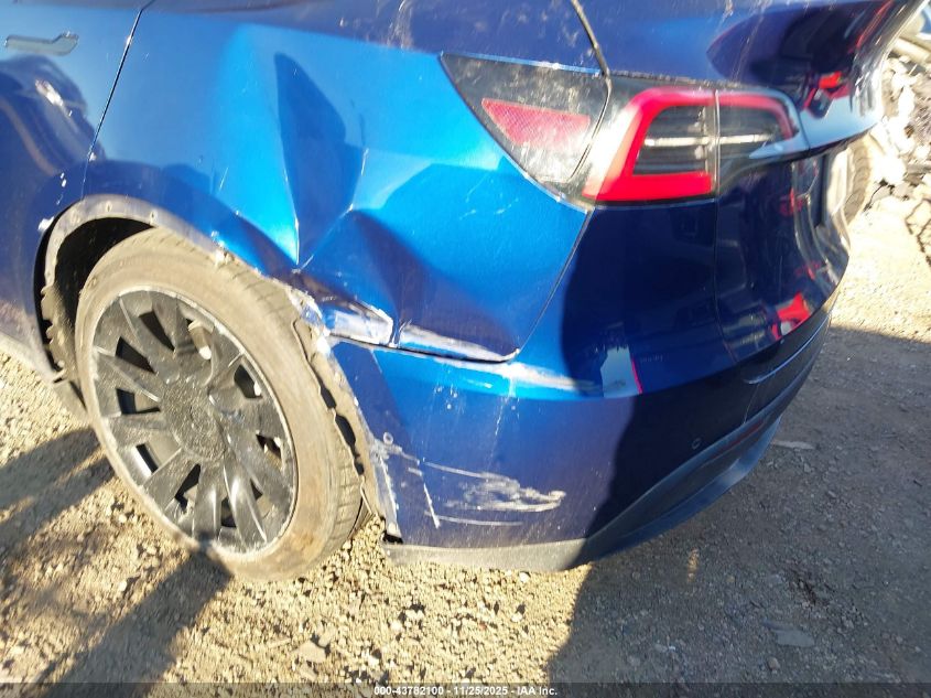 2021 Tesla Model Y Long Range Dual Motor All-Wheel Drive VIN: 5YJYGDEE9MF089827 Lot: 43782100