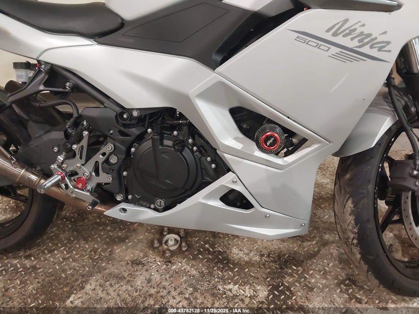 2025 Kawasaki Ex500 VIN: ML5EXGG1XSDA69859 Lot: 43782128