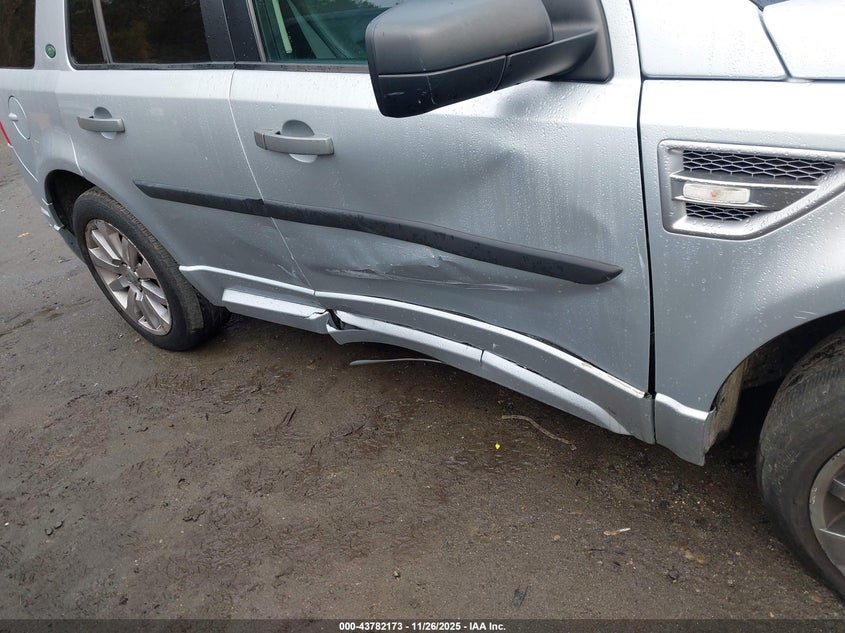 2009 Land Rover Lr2 Hse VIN: SALFT24N19H135515 Lot: 43782173