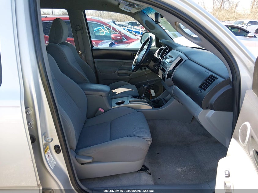 2010 Toyota Tacoma Base V6