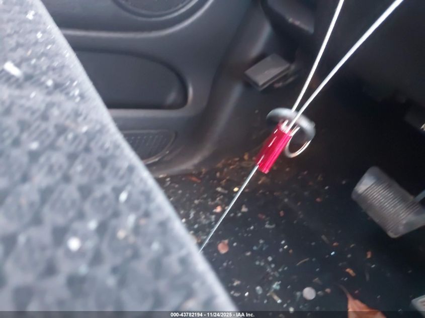 2005 Dodge Ram 1500 Slt/Laramie VIN: 1D7HU18D75S221889 Lot: 43782194