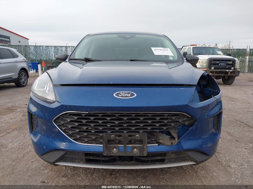 2022 Ford Escape Se VIN: 1FMCU9G65NUB54313 Lot: 43782213