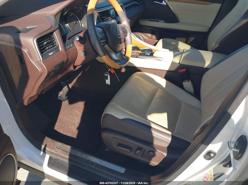 2T2BZMCA1HC106819 2017 LEXUS RX photo no. 20