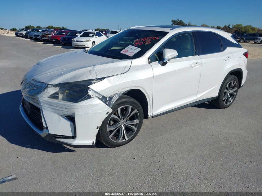 2T2BZMCA1HC106819 2017 LEXUS RX photo no. 2