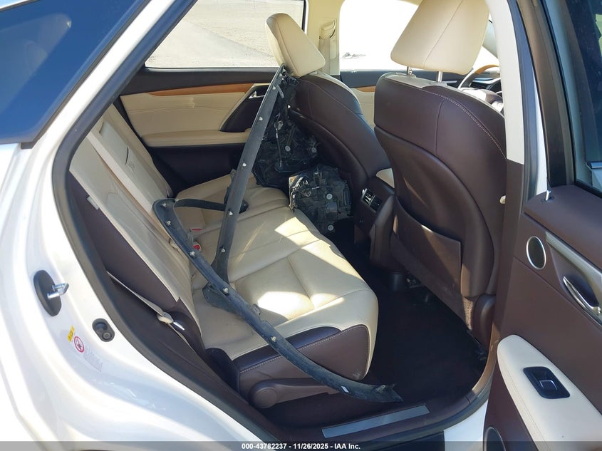 2T2BZMCA1HC106819 2017 LEXUS RX photo no. 8
