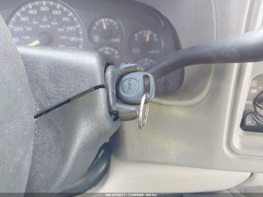 2000 GMC Yukon Xl 1500 Slt VIN: 3GKFK16T5YG128550 Lot: 43782277