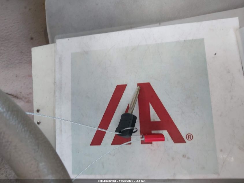 2006 Mercury Grand Marquis Gs VIN: 2MEFM74V26X651782 Lot: 43782284