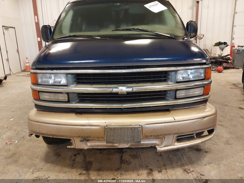 2001 Chevrolet Express Upfitter VIN: 1GBFG15R111146801 Lot: 43782287