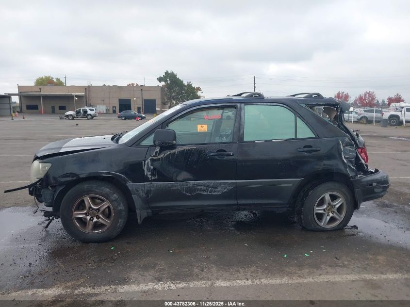 2000 Lexus Rx 300 VIN: JT6HF10U7Y0136686 Lot: 43782306
