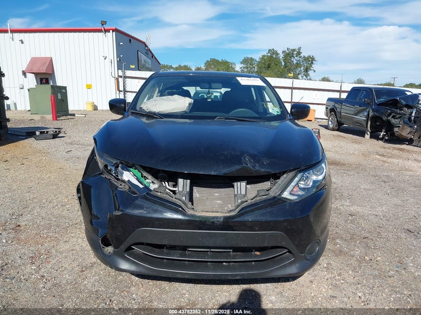 2018 Nissan Rogue Sport S VIN: JN1BJ1CP0JW105336 Lot: 43782352