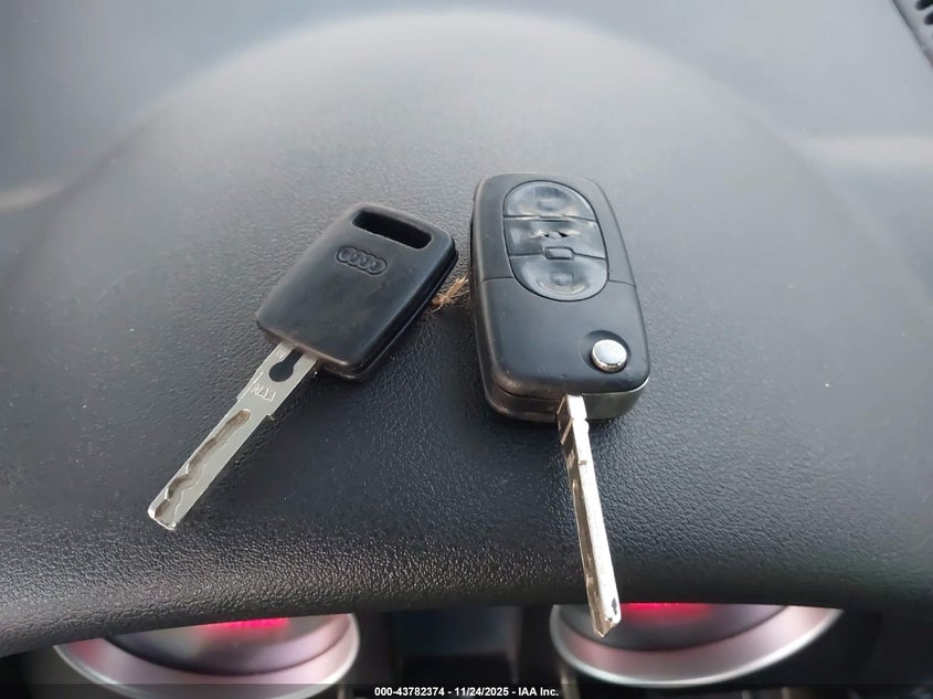 2004 Audi Tt 1.8L VIN: TRUTC28N741002298 Lot: 43782374