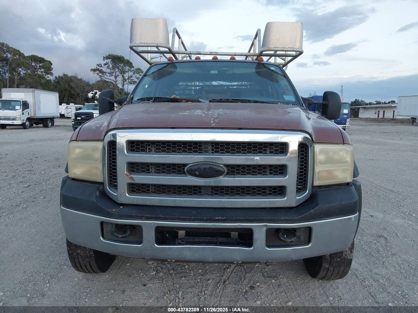 2005 Ford F-450 Lariat/Xl/Xlt VIN: 1FDXW47P25EC87533 Lot: 43782389