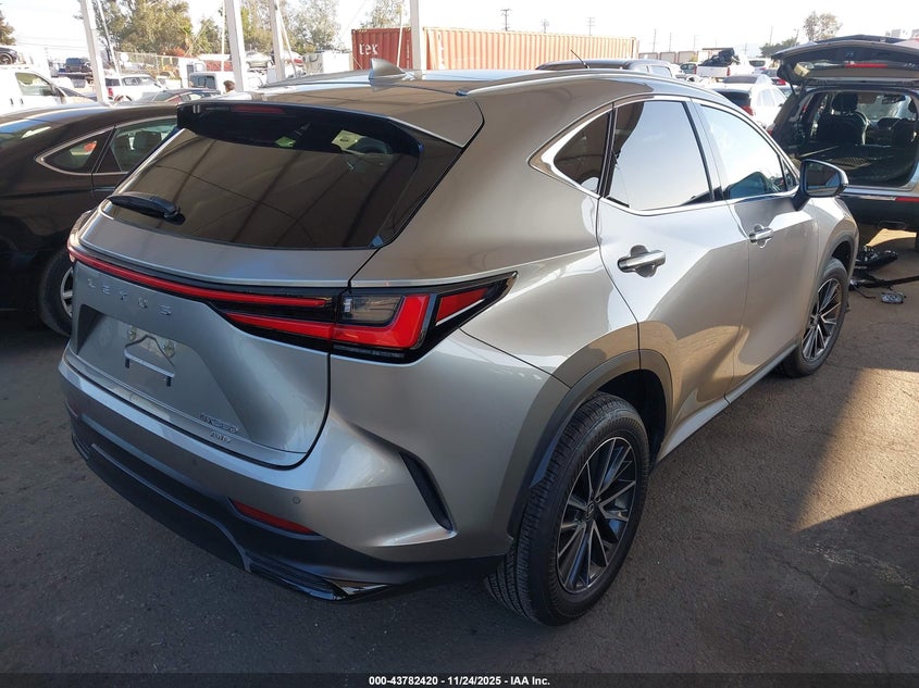 2T2GGCEZ7RC047978 2024 LEXUS NX photo no. 4