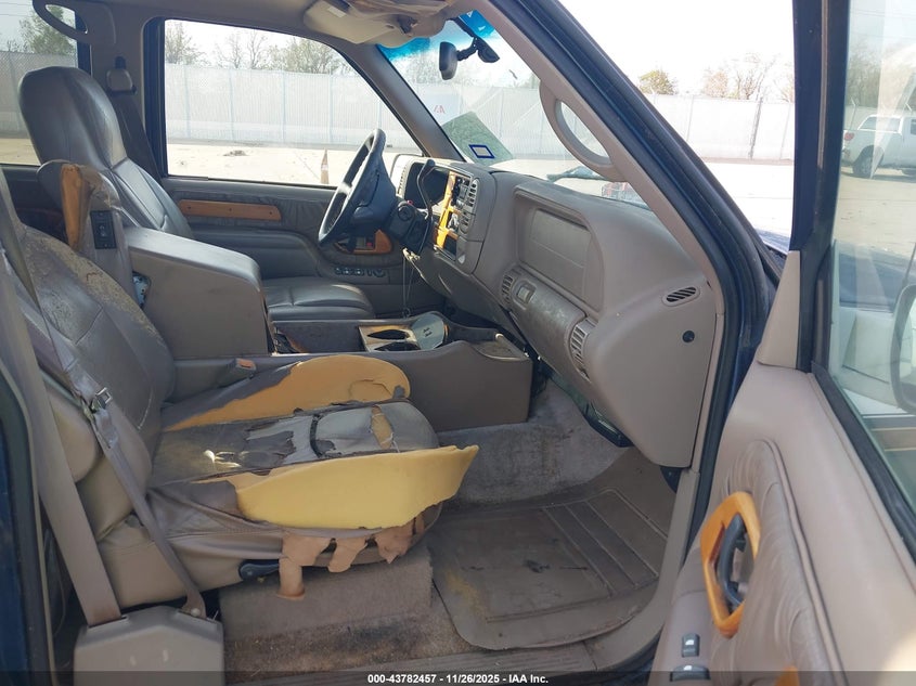 1GBEC16R7XJ514462 1999 CHEVROLET EXPRESS photo no. 5