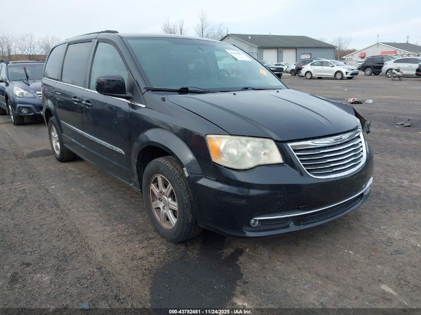 CHRYSLER TOWN & COUNTRY TOURING