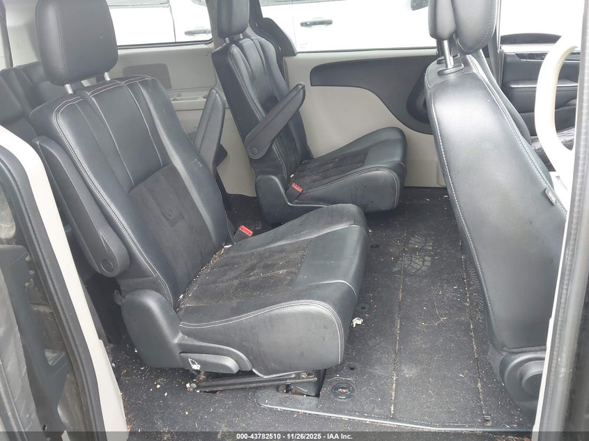 2017 Dodge Grand Caravan Sxt VIN: 2C4RDGCG0HR749881 Lot: 43782510