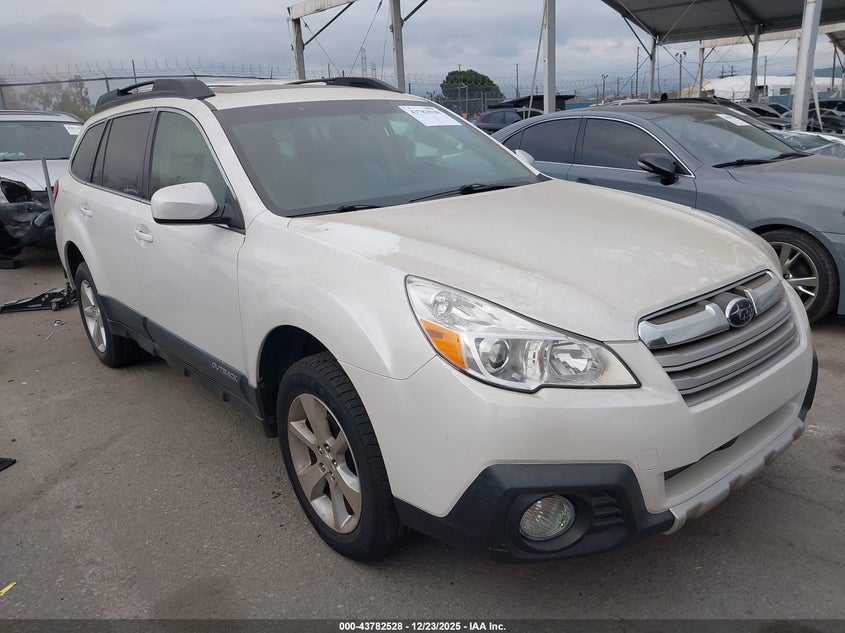 4S4BRBLC6E3273378 2014 Subaru Outback 2.5I Limited auction photo 1