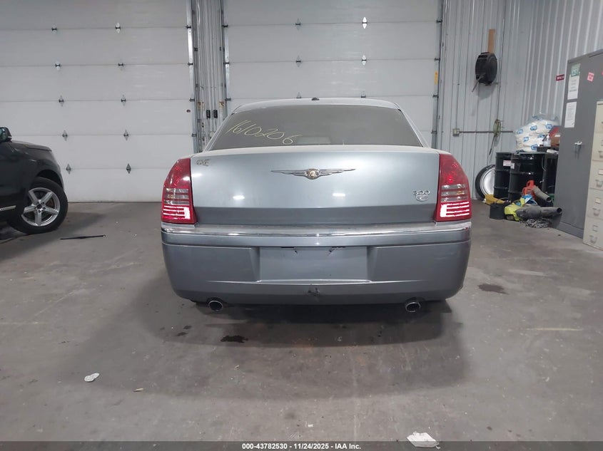 2006 Chrysler 300C VIN: 2C3KA63H76H395734 Lot: 43782530