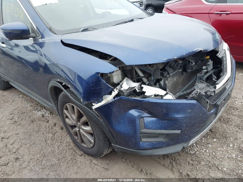 2017 Nissan Rogue Sv VIN: 5N1AT2MT3HC862677 Lot: 43782541