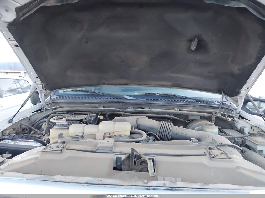 1FMNU43S2YEB35604 2000 FORD EXCURSION photo no. 10