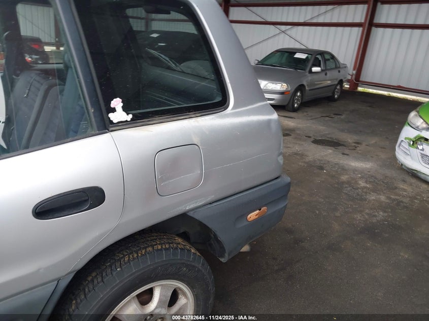 1997 Toyota Rav4 VIN: JT3HP10VXV0145509 Lot: 43782645