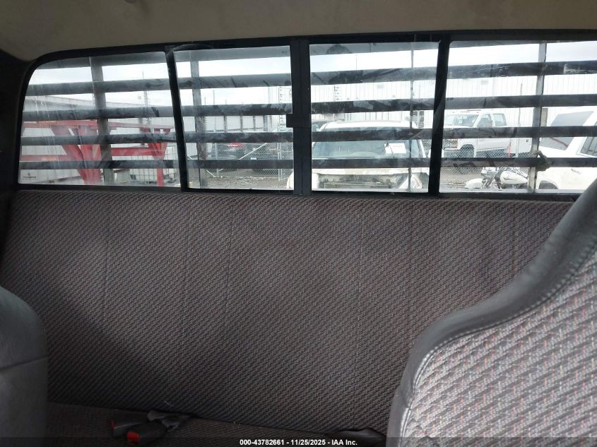 2000 Dodge Ram 3500 St VIN: 1B7MF3367YJ165986 Lot: 43782661