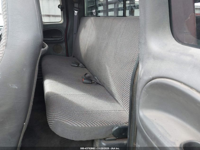 2000 Dodge Ram 3500 St VIN: 1B7MF3367YJ165986 Lot: 43782661