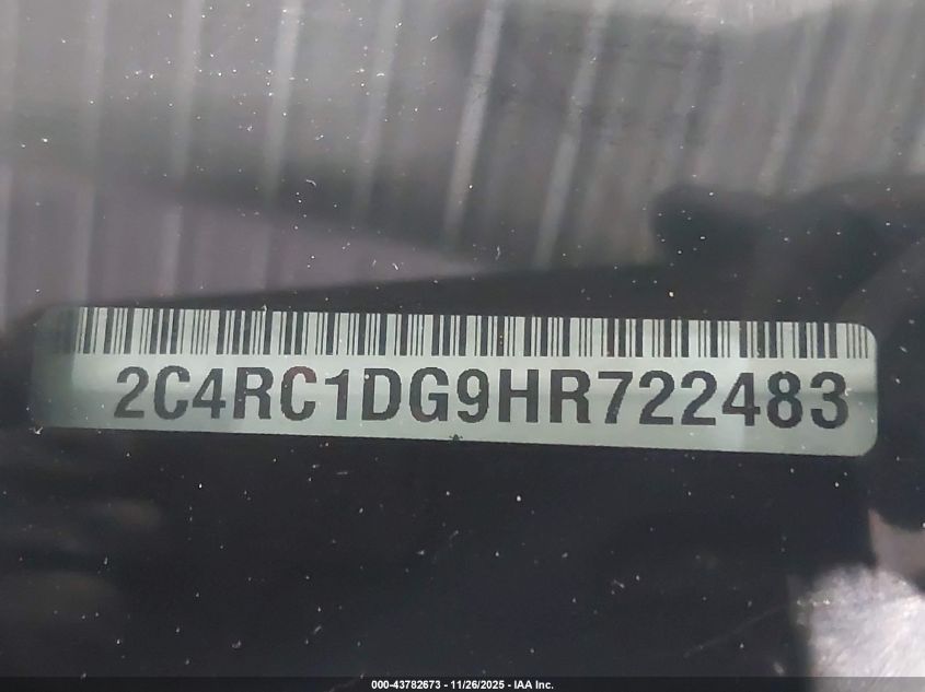 2017 Chrysler Pacifica Touring VIN: 2C4RC1DG9HR722483 Lot: 43782673