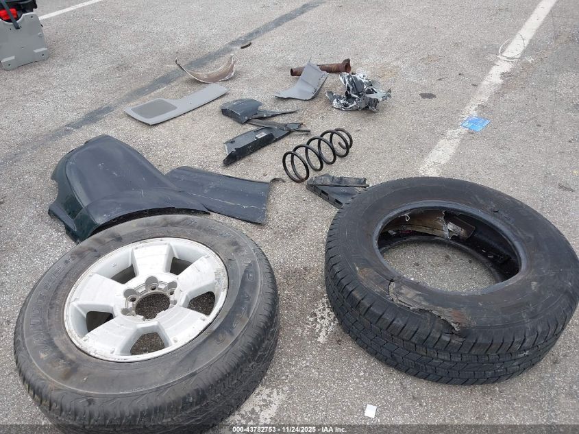 2004 Toyota 4Runner Limited V8 VIN: JTEBT17R348016304 Lot: 43782753