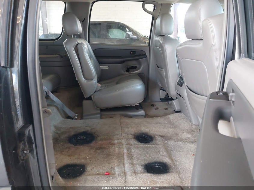 2003 Chevrolet Suburban 1500 Lt VIN: 3GNFK16Z63G154784 Lot: 43782772