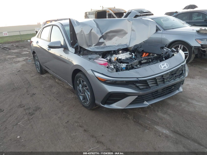 KMHLM4DJ3TU184824 2026 Hyundai Elantra Hybrid Blue auction photo 1
