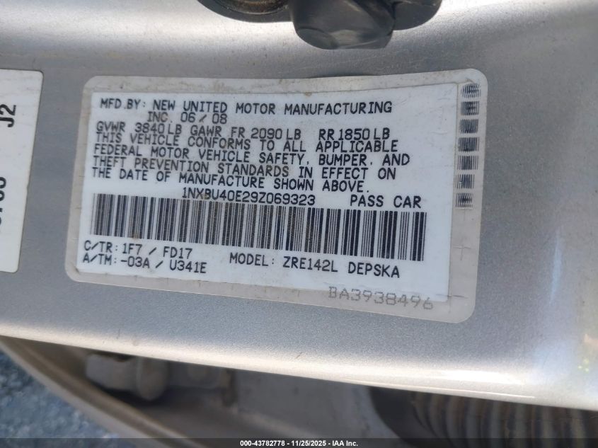 2009 Toyota Corolla S VIN: 1NXBU40E29Z069323 Lot: 43782778