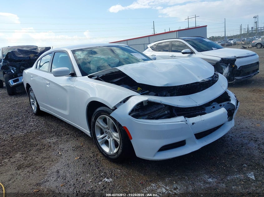 DODGE CHARGER SXT RWD