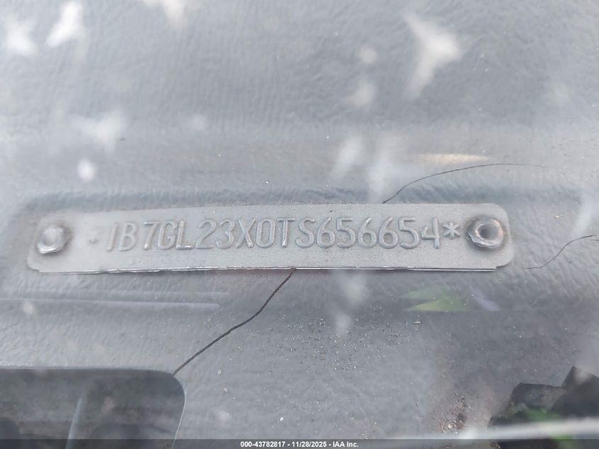 1996 Dodge Dakota VIN: 1B7GL23X0TS656654 Lot: 43782817