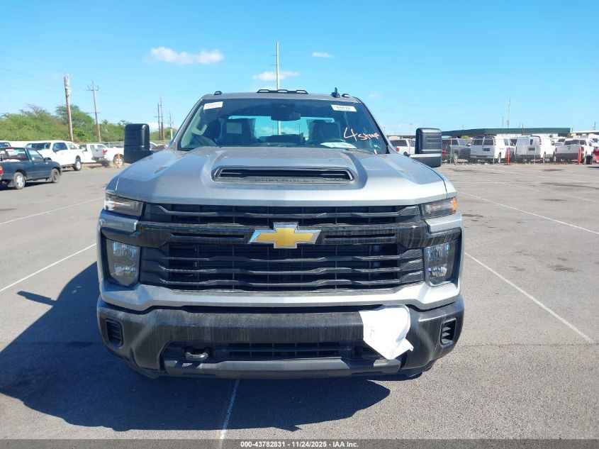 2025 Chevrolet Silverado 3500Hd Chassis Work Truck VIN: 1GB4KSE70SF370334 Lot: 43782831
