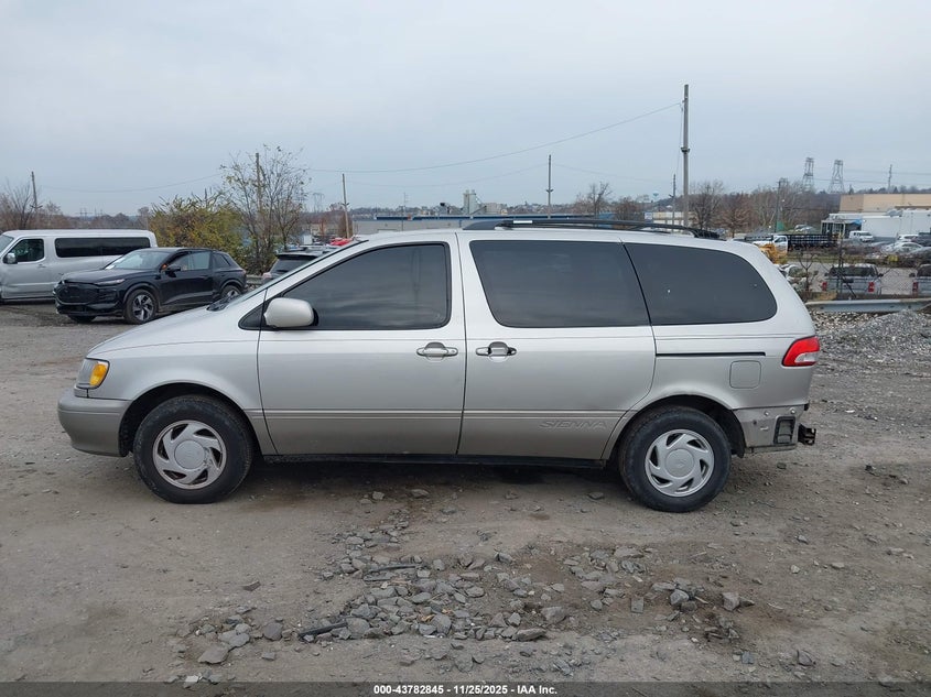 2002 Toyota Sienna Le/Xle VIN: 4T3ZF13C02U436315 Lot: 43782845