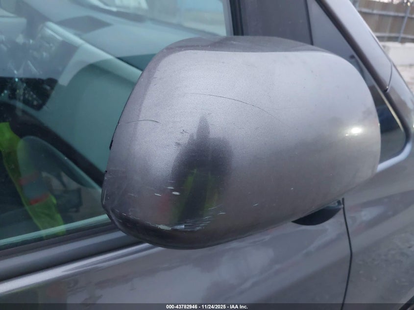 2013 Toyota Sienna Xle V6 8 Passenger VIN: 5TDYK3DC7DS288704 Lot: 43782946