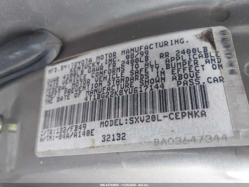 2000 Toyota Camry Le VIN: 4T1BG22K8YU617144 Lot: 43782955