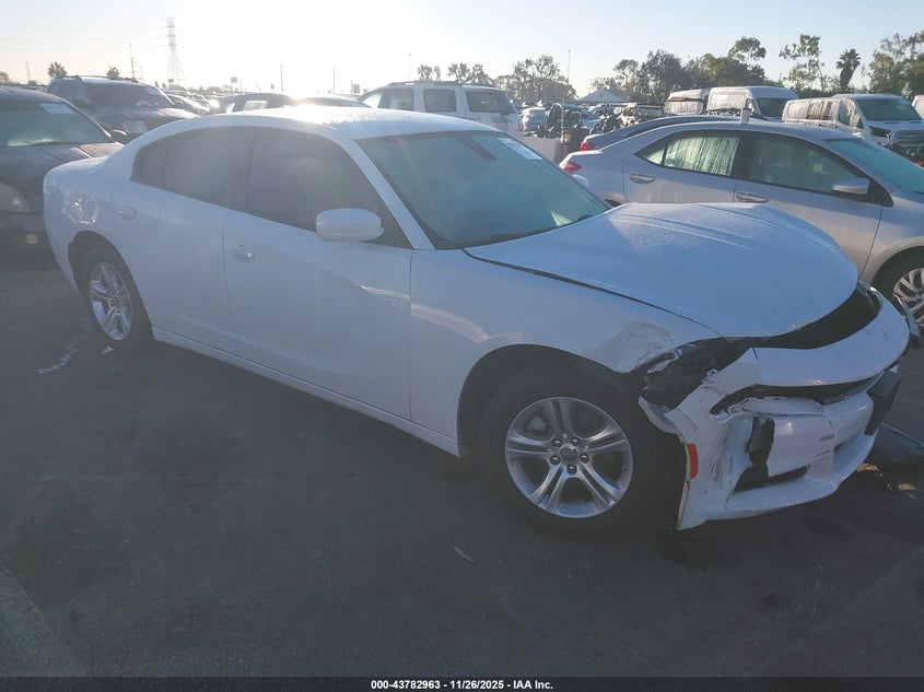 DODGE CHARGER SXT RWD