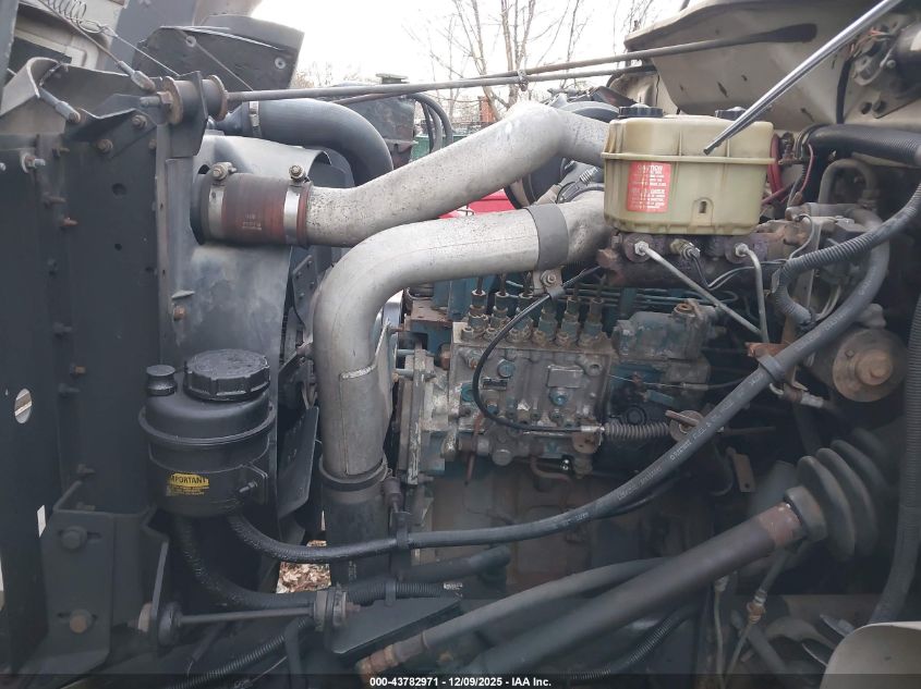 1995 International 4000 4700 VIN: 1HTSCAAM6SH695809 Lot: 43782971