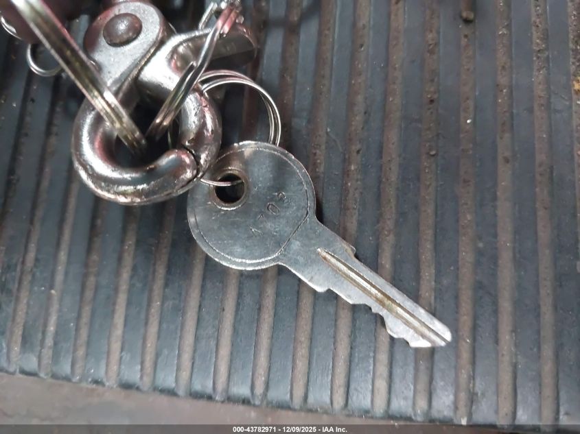 1995 International 4000 4700 VIN: 1HTSCAAM6SH695809 Lot: 43782971