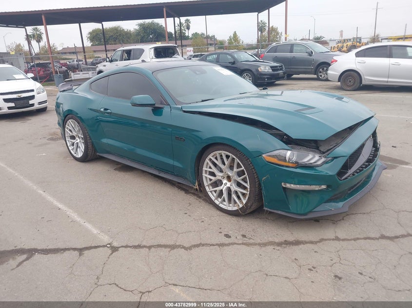 FORD MUSTANG GT PREMIUM FASTBACK