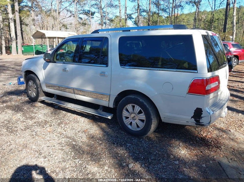 5LMFL27538LJ08193 2008 LINCOLN NAVIGATOR photo no. 3