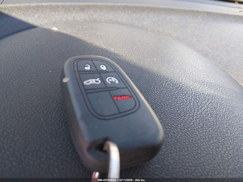 2021 Chrysler 300 300S VIN: 2C3CCABT6MH618558 Lot: 43783033