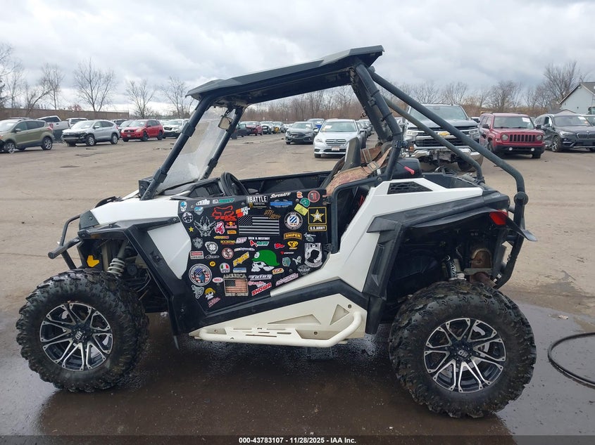 2015 Polaris Rzr S 900 VIN: 4XAVBA879FB930748 Lot: 43783107