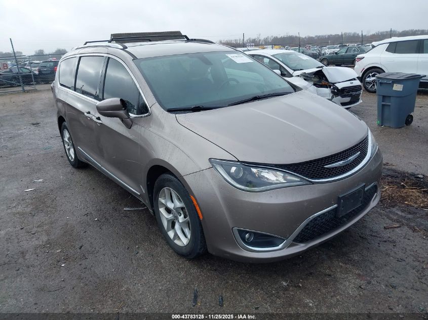 CHRYSLER PACIFICA TOURING-L PLUS