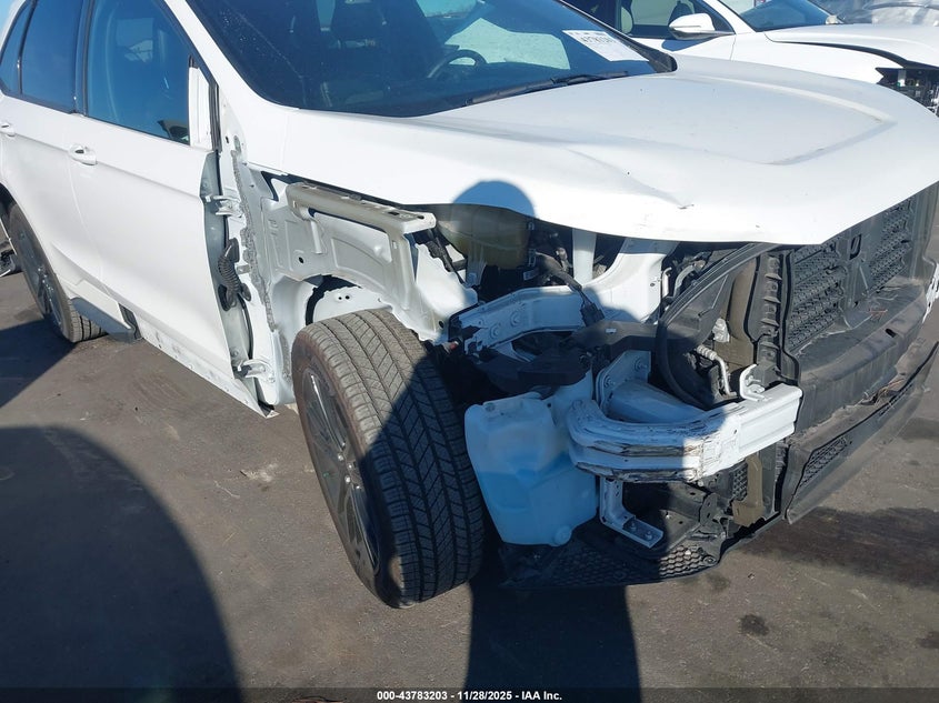 2023 Ford Edge St-Line VIN: 2FMPK4J97PBA10963 Lot: 43783203
