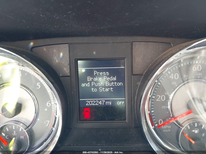 2015 Chrysler Town & Country Limited Platinum VIN: 2C4RC1GGXFR529266 Lot: 43783262