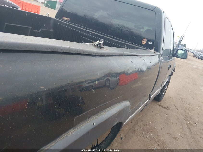 2001 GMC Sierra 2500Hd Sle VIN: 1GTHK29G81E220533 Lot: 43783277