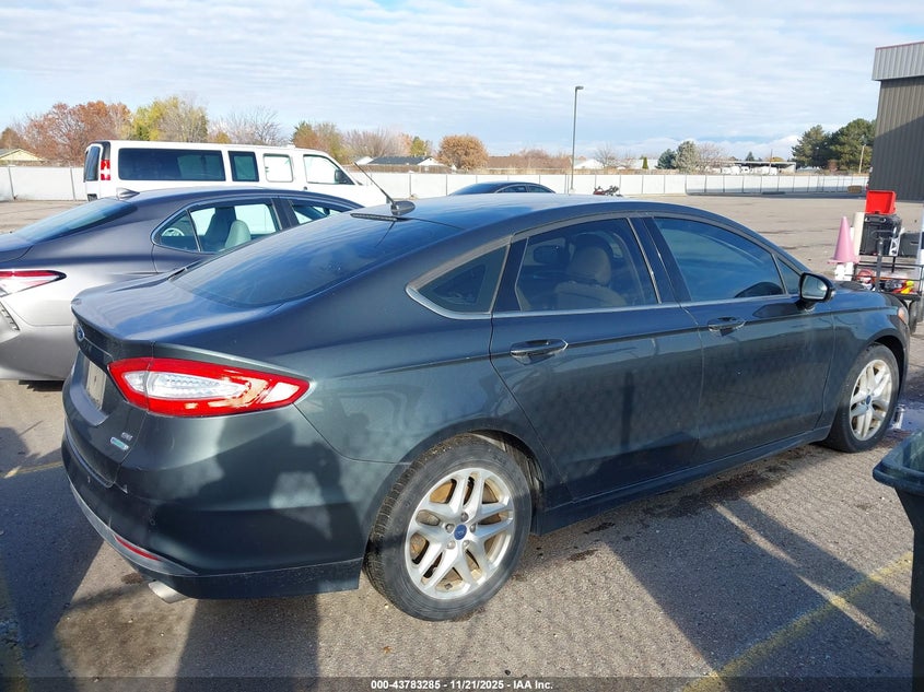 3FA6P0HD8FR248539 2015 FORD FUSION photo no. 4
